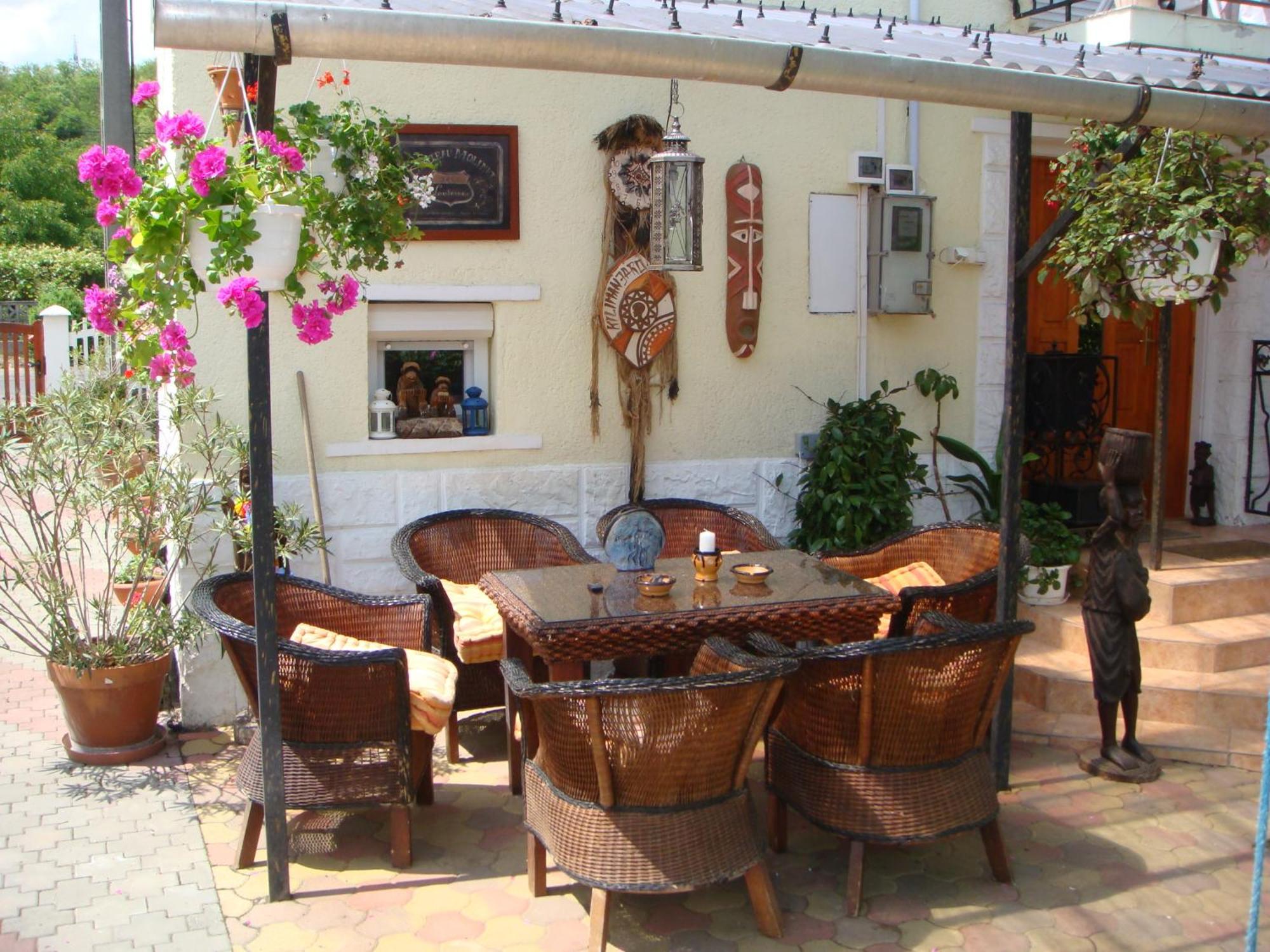 Holiday Vendeghaz Es Szabadidokert Jardanhaza Εξωτερικό φωτογραφία