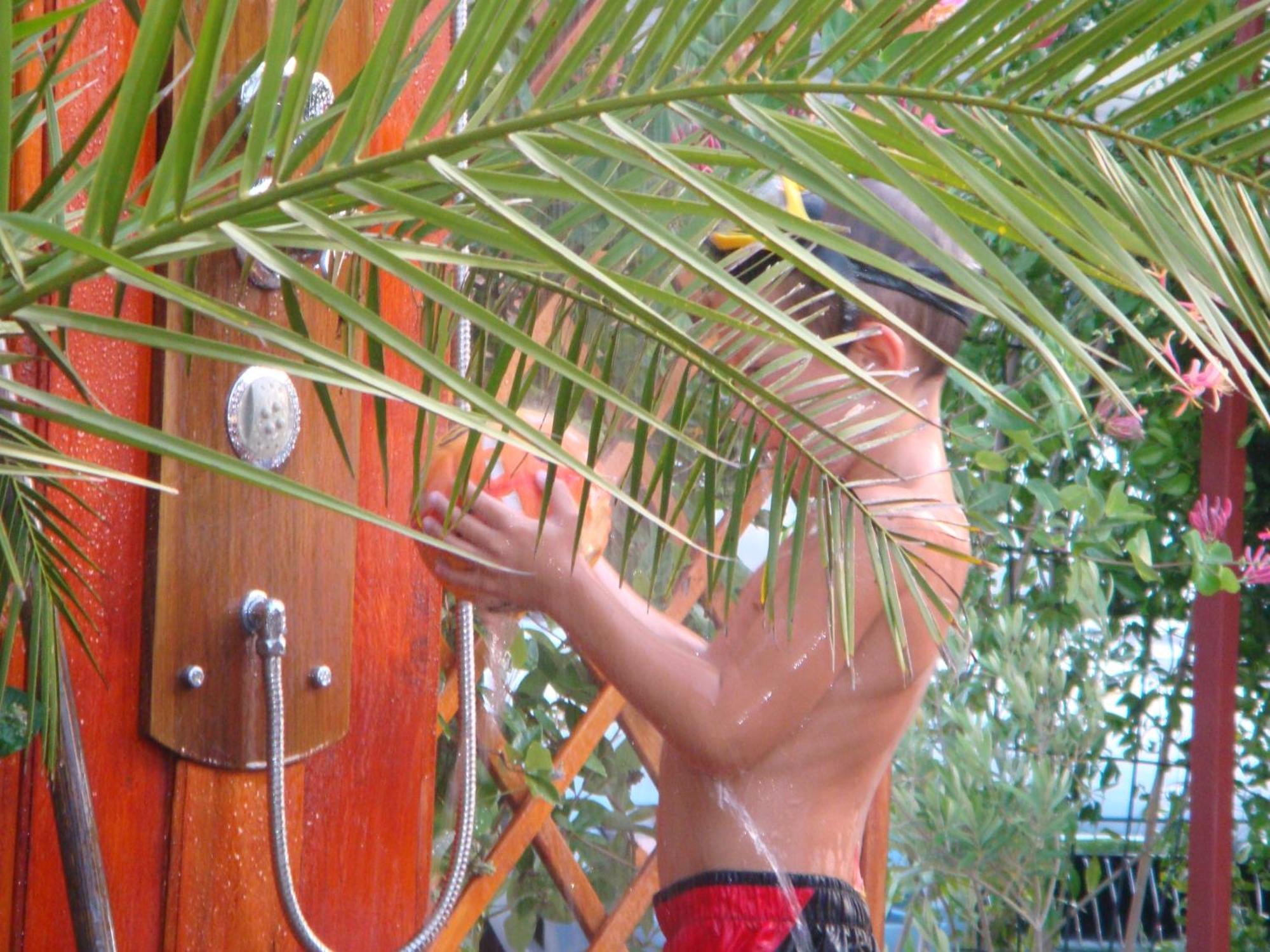 Holiday Vendeghaz Es Szabadidokert Jardanhaza Εξωτερικό φωτογραφία