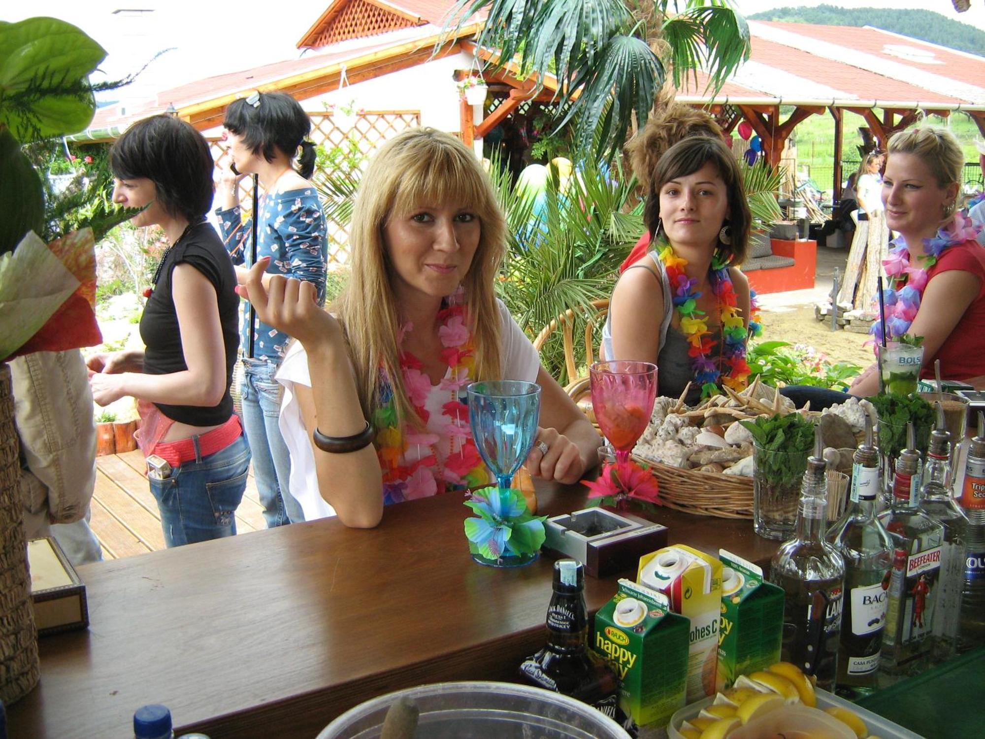 Holiday Vendeghaz Es Szabadidokert Jardanhaza Εξωτερικό φωτογραφία