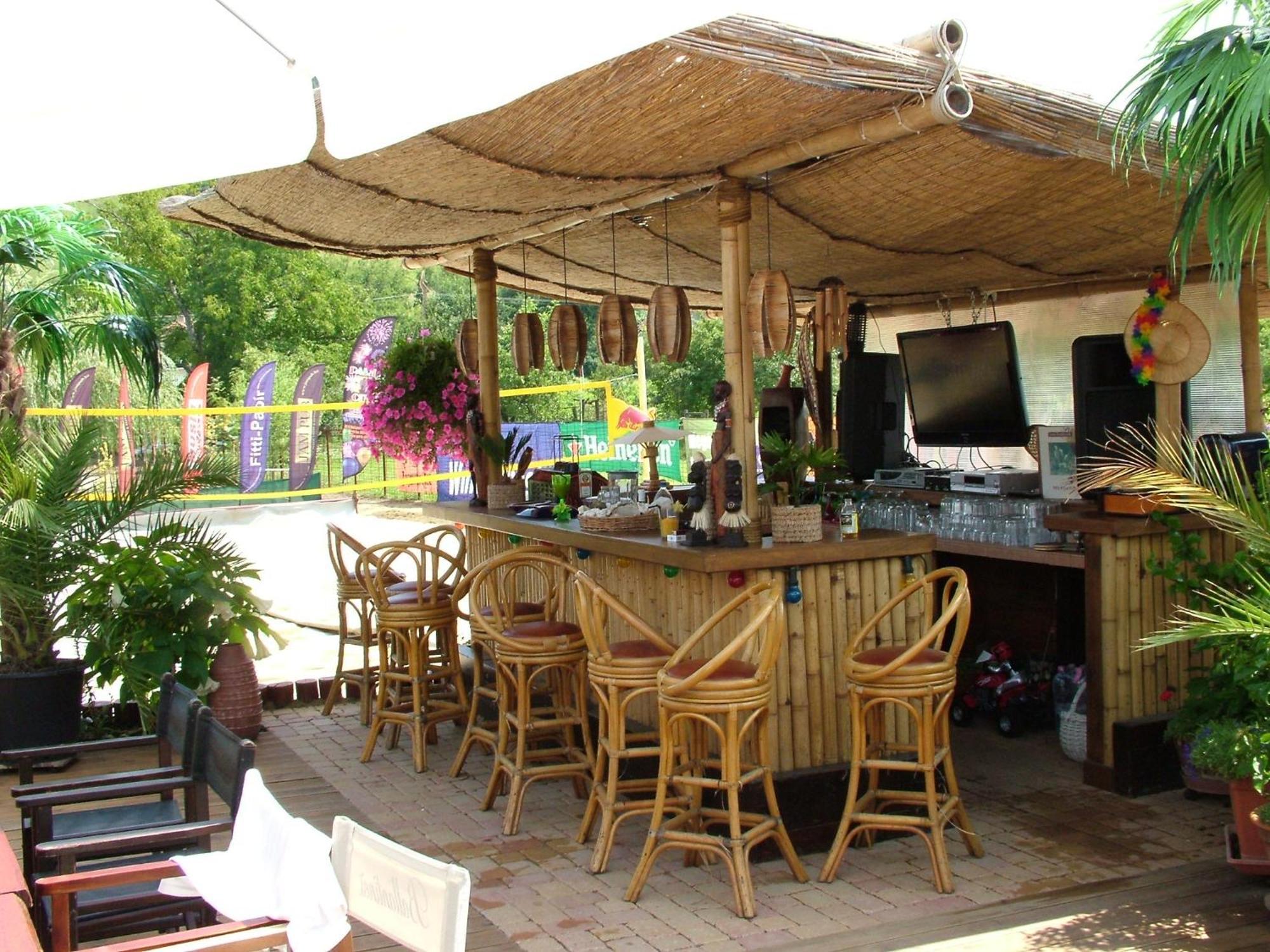 Holiday Vendeghaz Es Szabadidokert Jardanhaza Εξωτερικό φωτογραφία