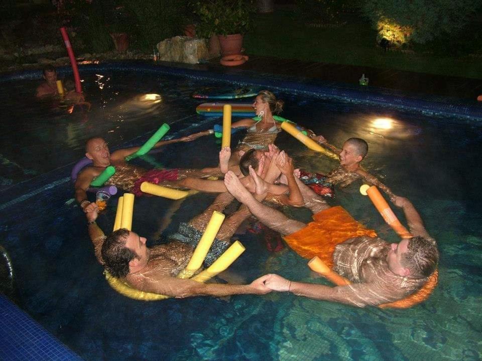 Holiday Vendeghaz Es Szabadidokert Jardanhaza Εξωτερικό φωτογραφία